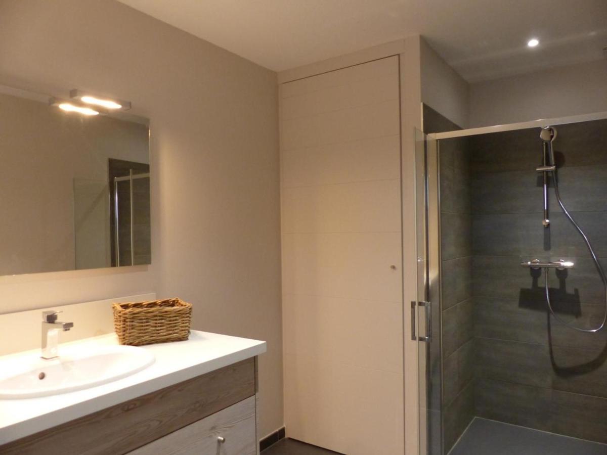 Gite Renove Avec Terrasse, Poele A Bois Et Wifi A Chapeau - Fr-1-489-79 外观 照片