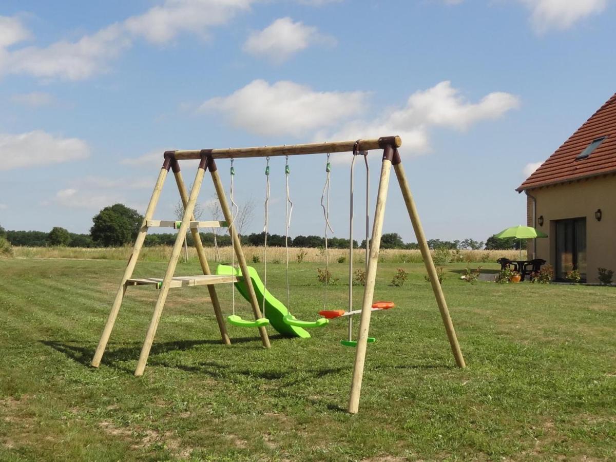 Gite Renove Avec Terrasse, Poele A Bois Et Wifi A Chapeau - Fr-1-489-79 外观 照片